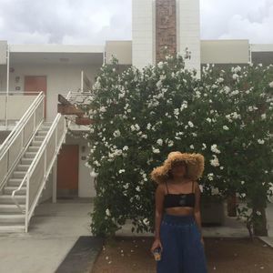 Meet your Posher, Ivory